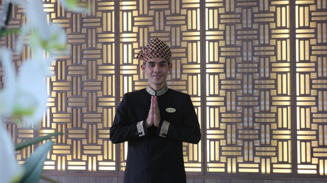 Hotel Santika Garut Exterior foto